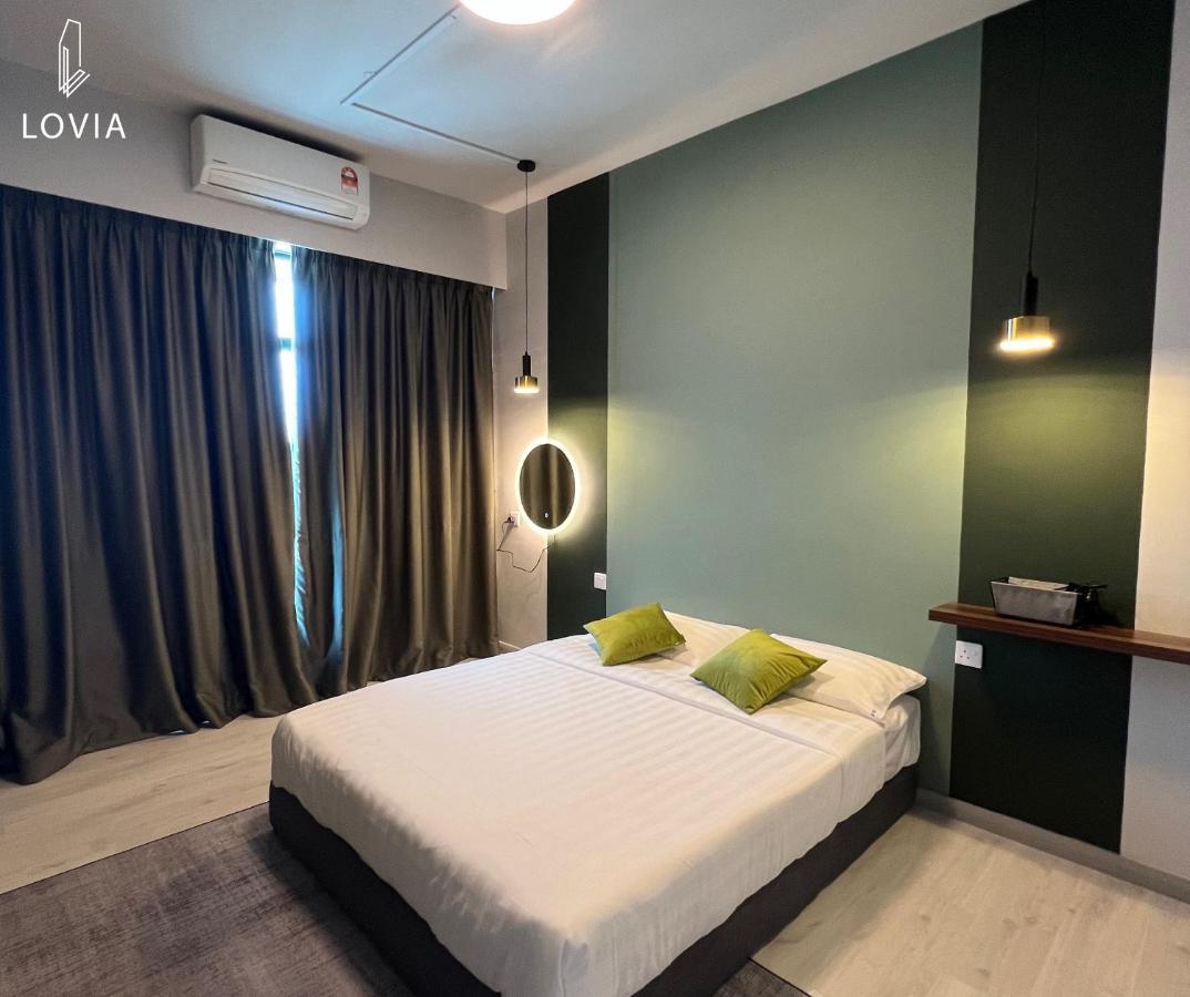Jesselton Quay Kk Sea View Or City View By Lovia Kota Kinabalu Exteriör bild